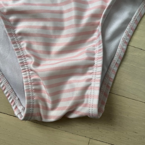 Disney Minnie Mouse swimsuit - Picture 3 of 6